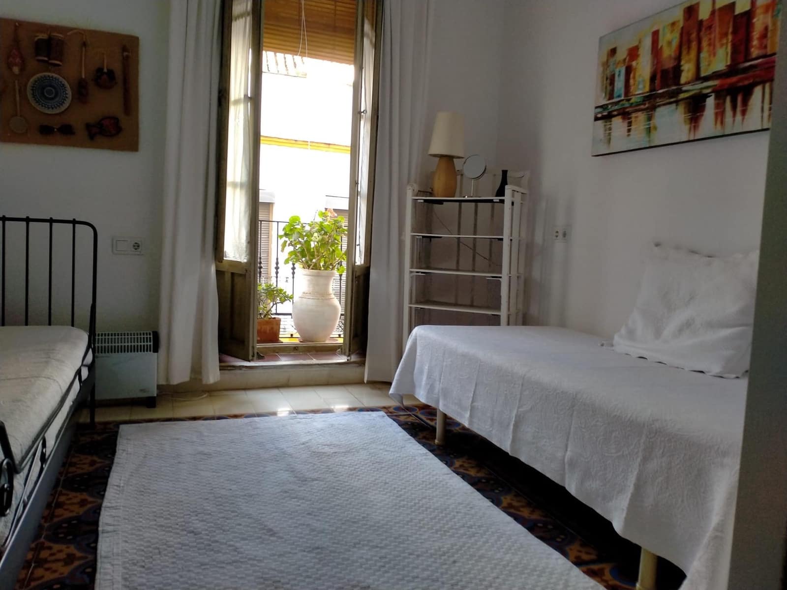 8 soveværelse Byhus til salg i Cordoba by med garage - € 1.295.000 (Ref: 9359923)