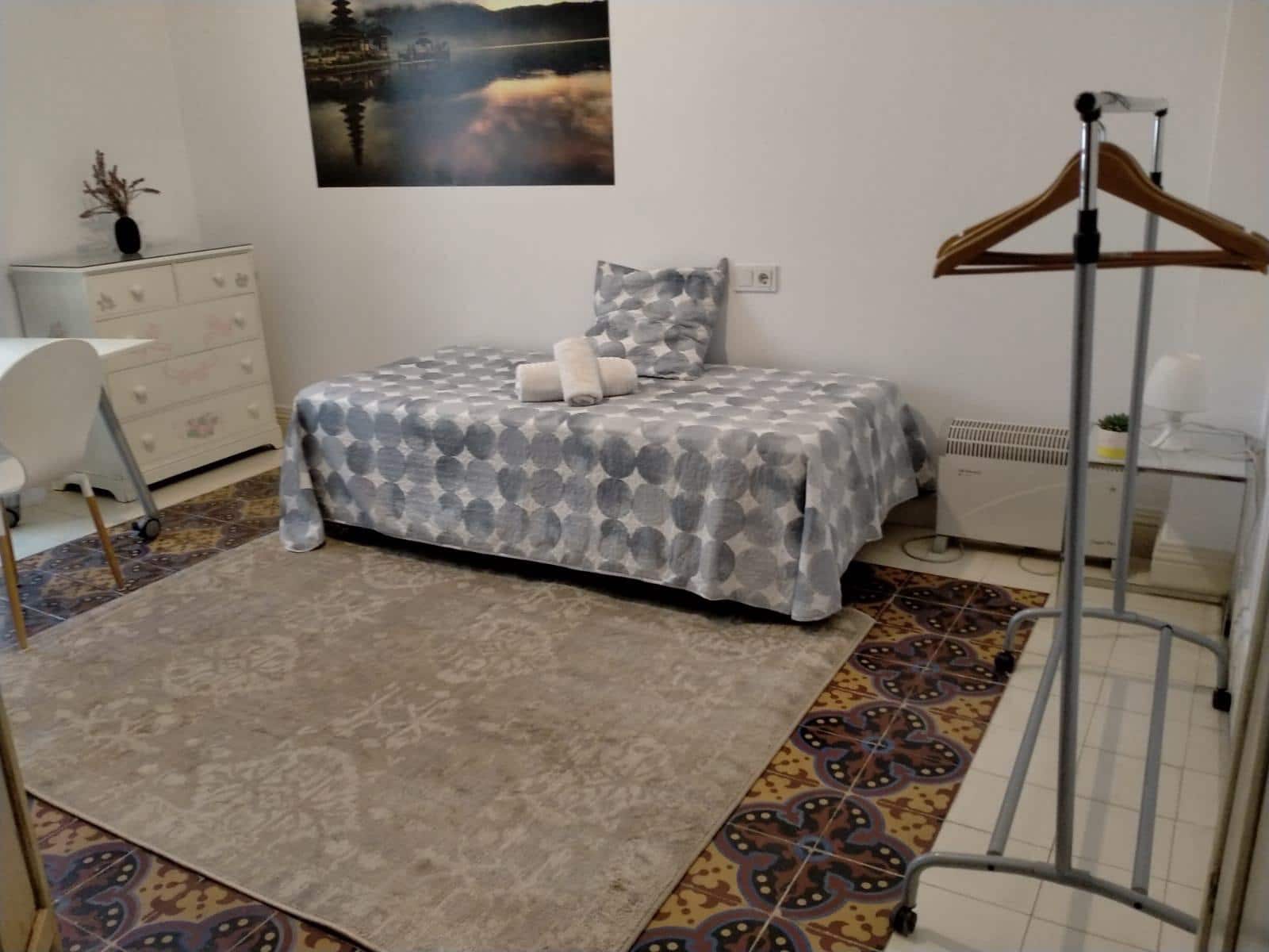 8 soveværelse Byhus til salg i Cordoba by med garage - € 1.295.000 (Ref: 9359923)