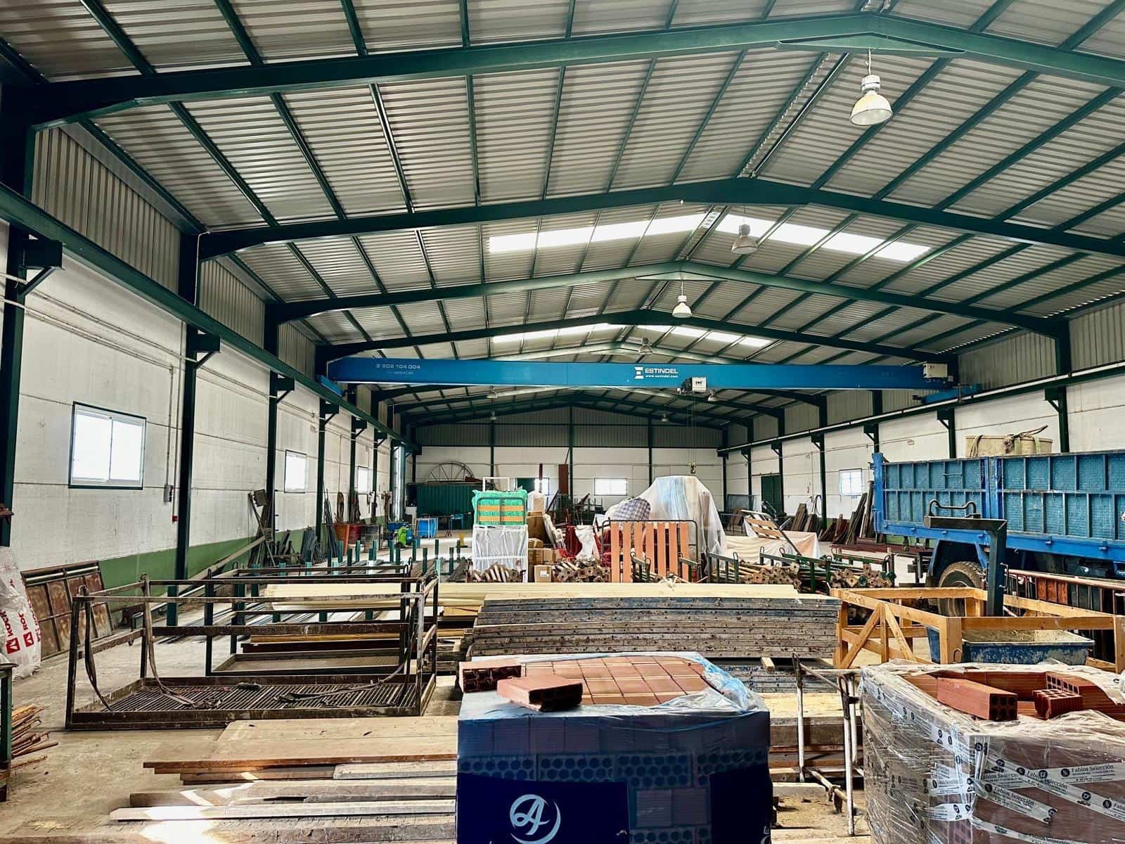 Business for sale in Fuente Obejuna - € 280,000 (Ref: 9359928)