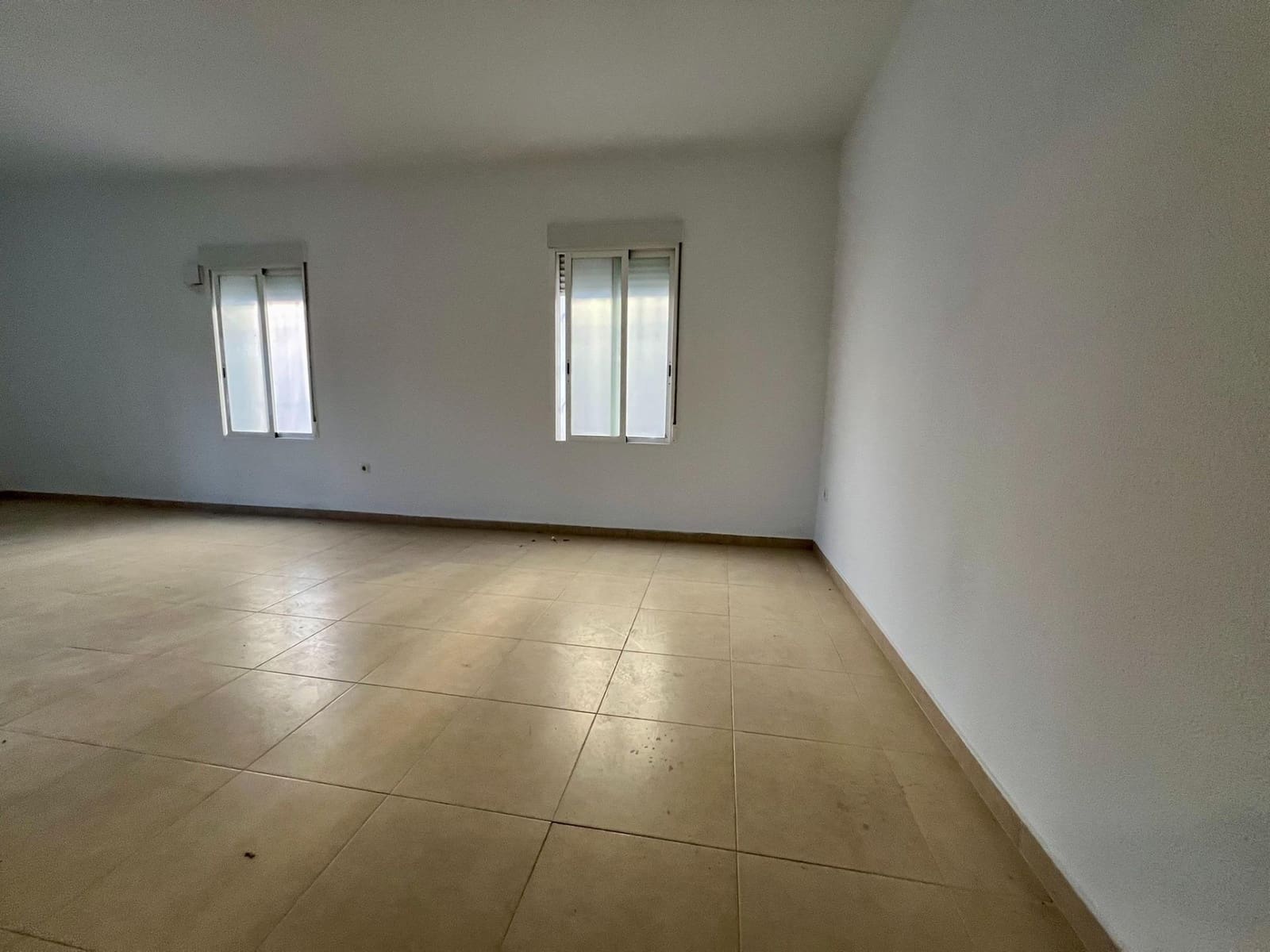 3 camera da letto Appartamento in vendita in Cordova citta - 159.000 € (Rif: 9359930)