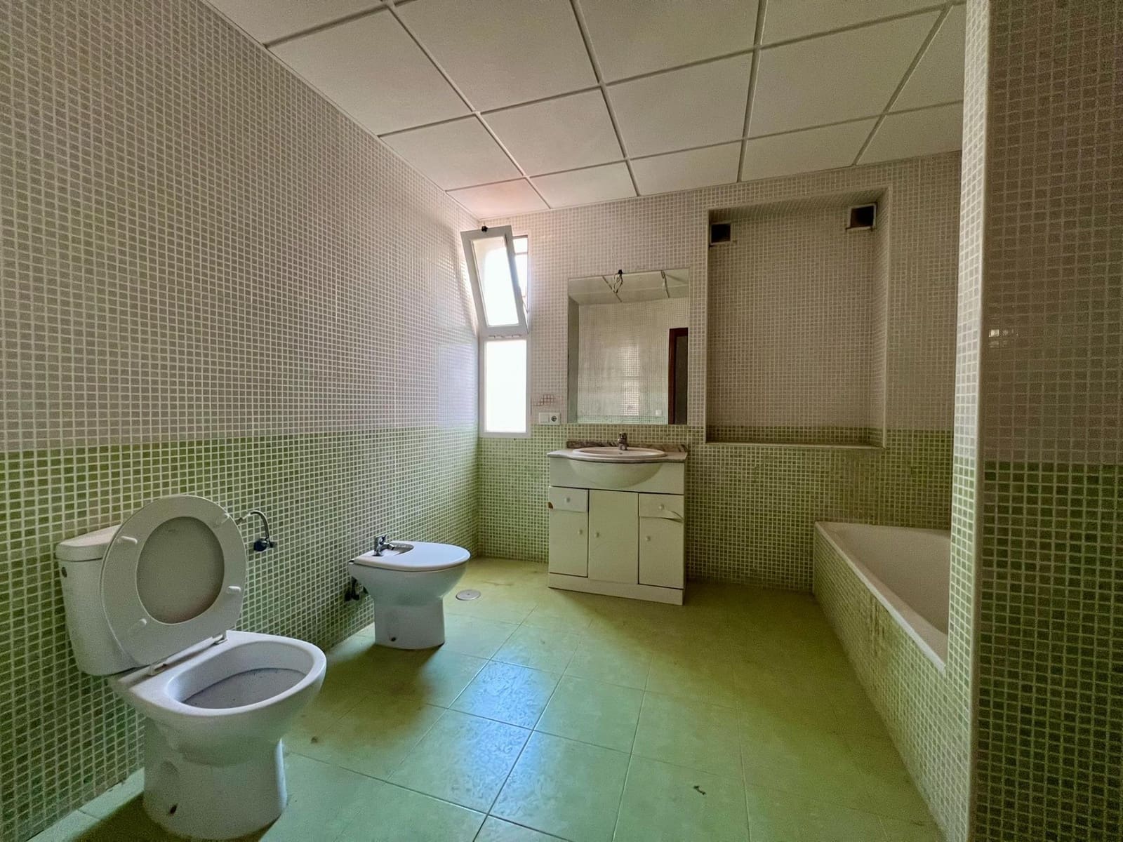 3 camera da letto Appartamento in vendita in Cordova citta - 159.000 € (Rif: 9359930)