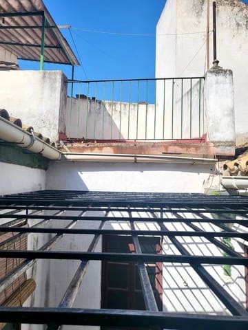 10 soveværelse Byhus til salg i Córdoba by - € 269.900 (Ref: 9359931)