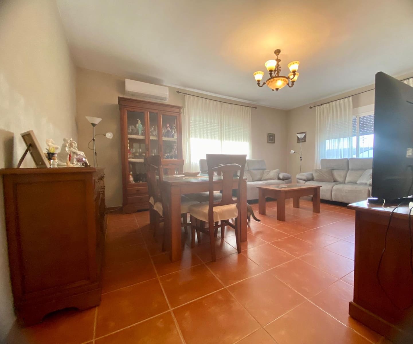 4 slaapkamer Villa te koop in Cordoba stad met garage - € 265.200 (Ref: 9359933)