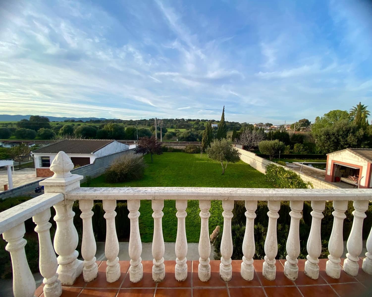 4 slaapkamer Villa te koop in Cordoba stad met garage - € 265.200 (Ref: 9359933)