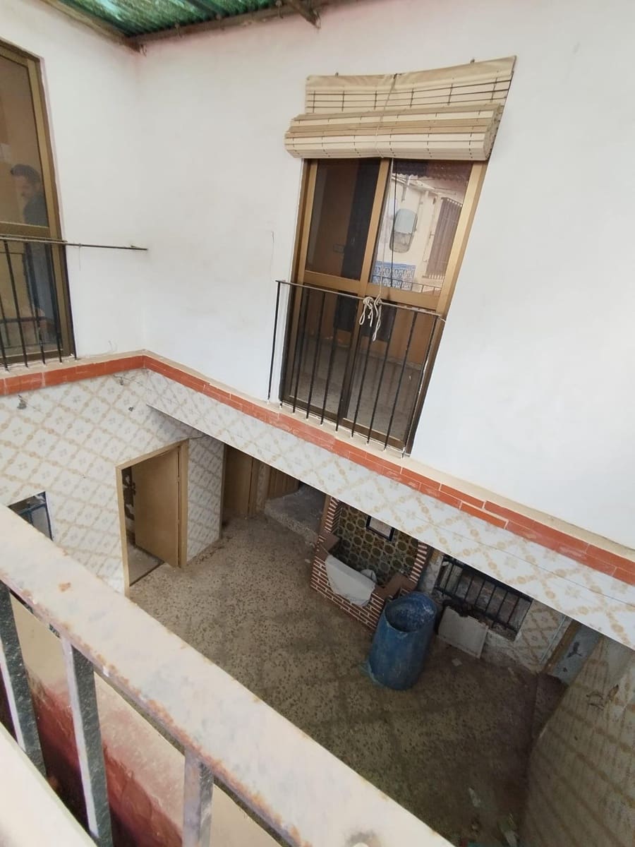 7 bedroom Townhouse for sale in Cordoba city - € 169,000 (Ref: 9359935)