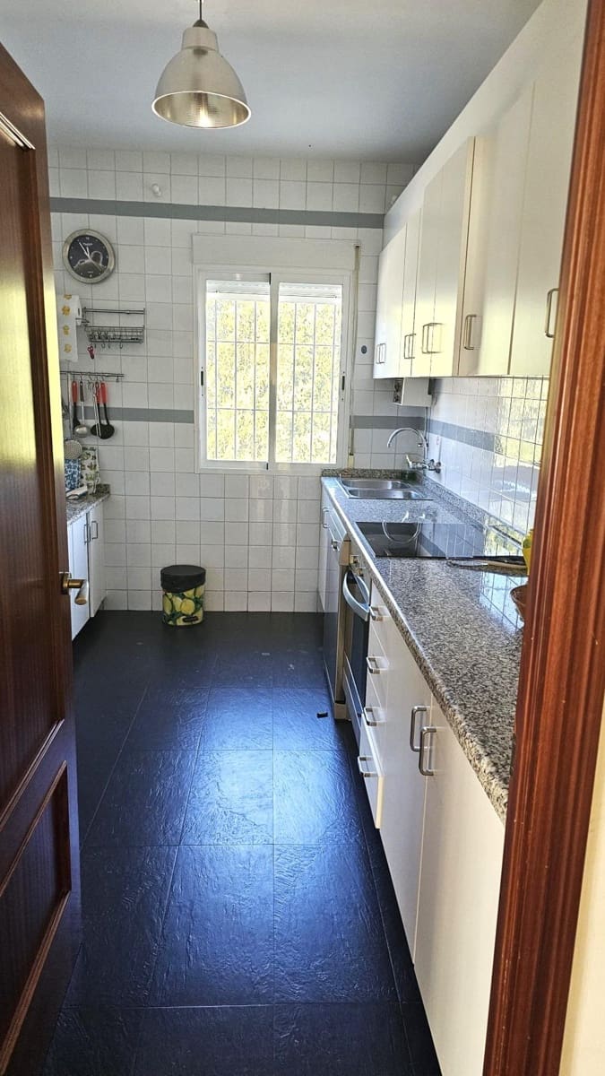 3 Zimmer Villa zu verkaufen in Villaviciosa de Cordoba mit Pool Garage - 195.000 € (Ref: 9359939)