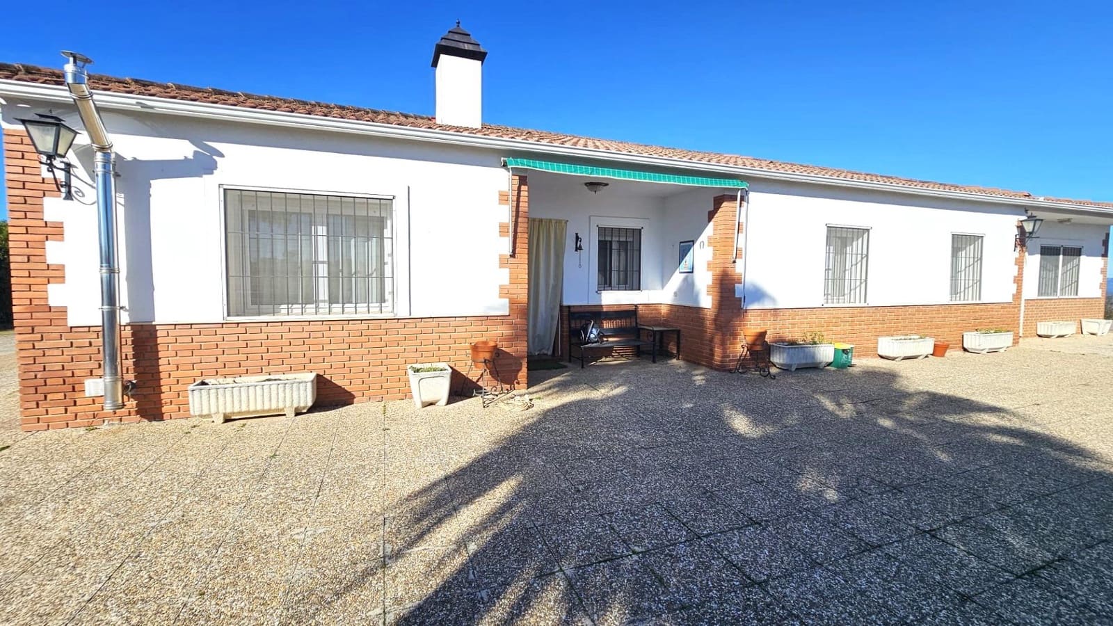 3 Zimmer Villa zu verkaufen in Villaviciosa de Cordoba mit Pool Garage - 195.000 € (Ref: 9359939)