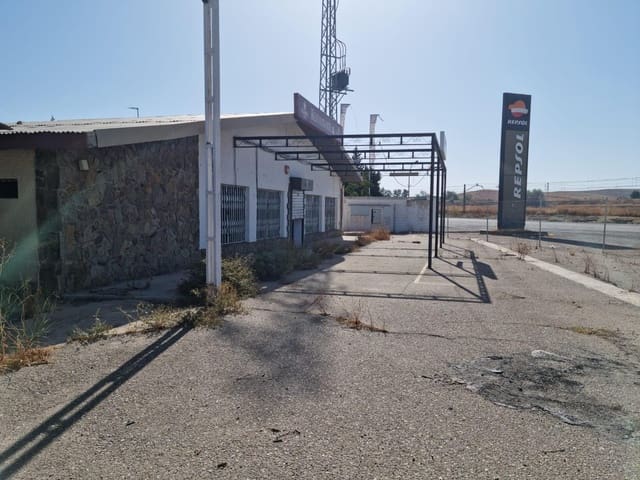 Yritys myytävänä paikassa Alcolea, Córdoba kaupunki - 125 000 € (Ref: 9359940)