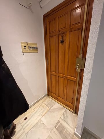 5 soveværelse Byhus til salg i San Lorenzo, Córdoba by - € 245.000 (Ref: 9359941)