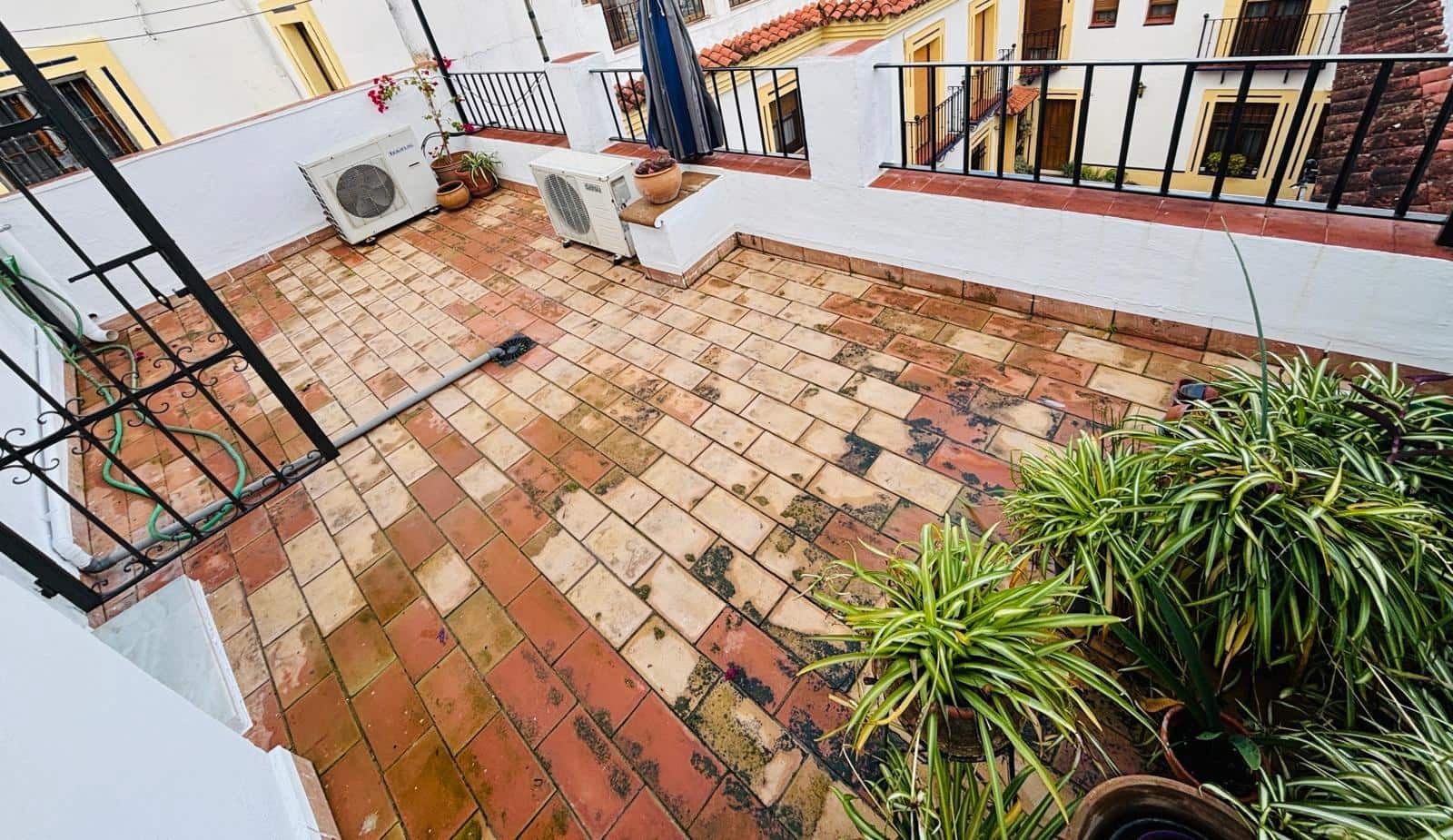 5 soverom Hus til salgs i Cordoba by - € 245 000 (Ref: 9359941)