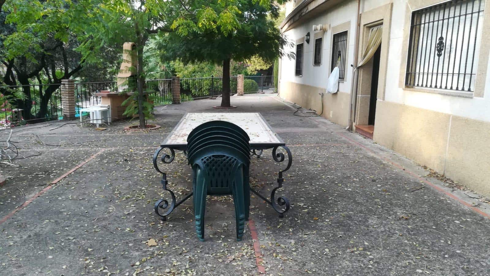 7 soverom Villa til salgs i Cordoba by med svømmebasseng garasje - € 430 000 (Ref: 9359943)