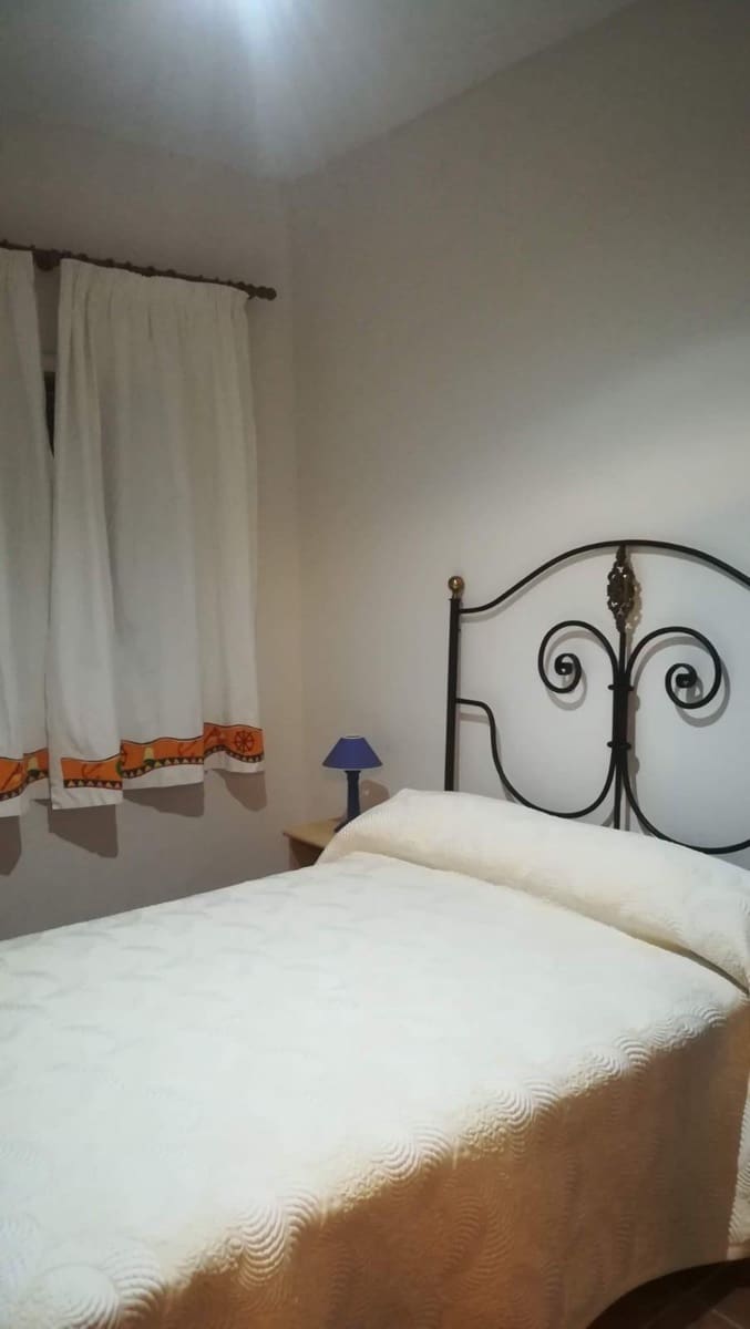 7 chambre Villa/Maison à vendre à Cordoue ville avec piscine garage - 399 000 € (Ref: 9359943)