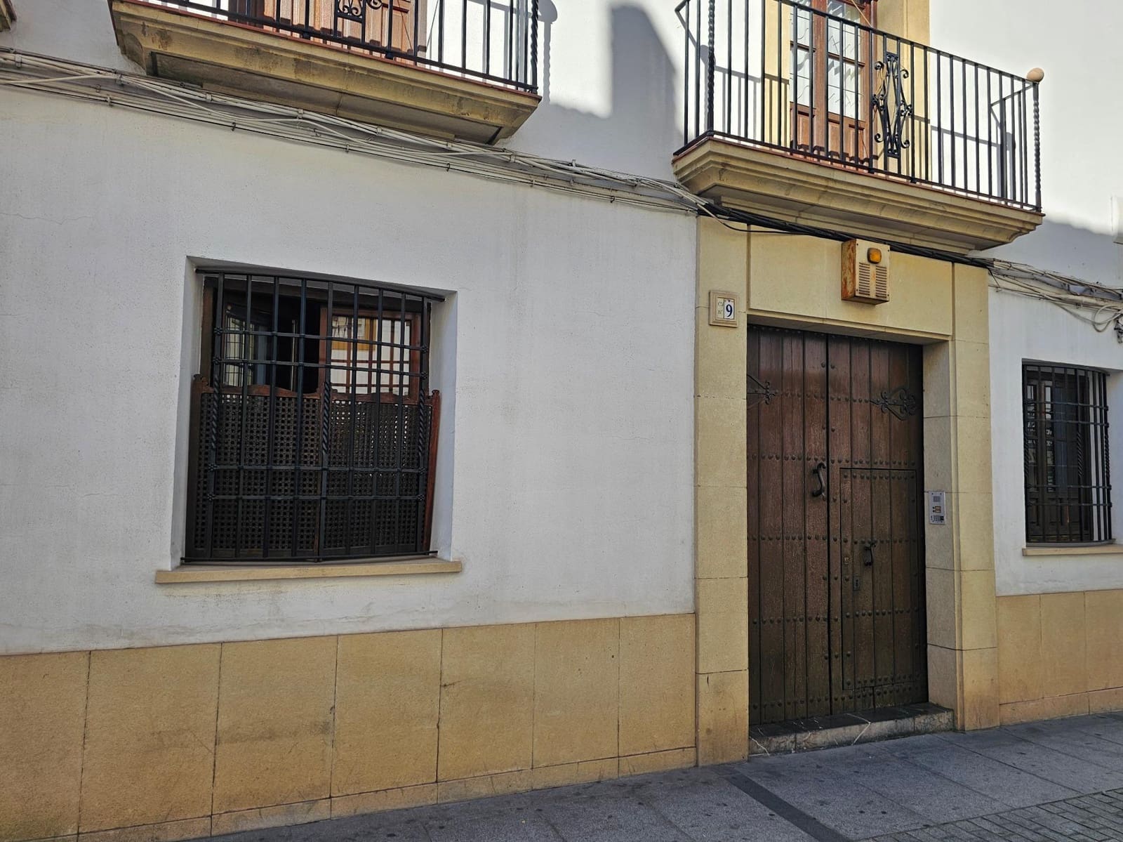 10 soveværelse Byhus til salg i Cordoba by - € 649.000 (Ref: 9359947)