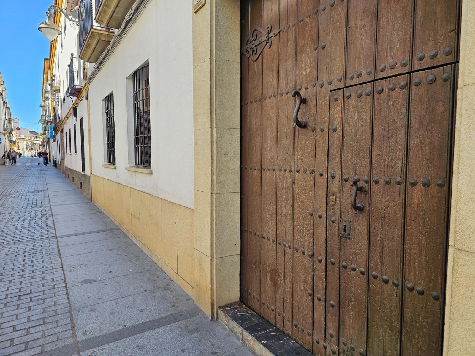 10 soveværelse Byhus til salg i Cordoba by - € 649.000 (Ref: 9359947)