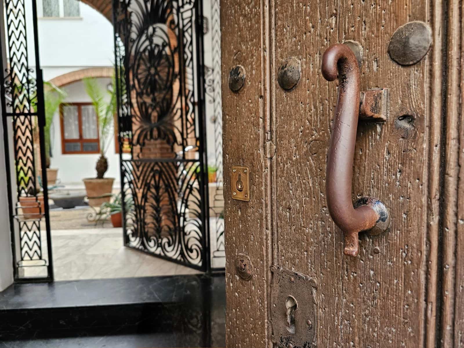 10 soveværelse Byhus til salg i Cordoba by - € 649.000 (Ref: 9359947)