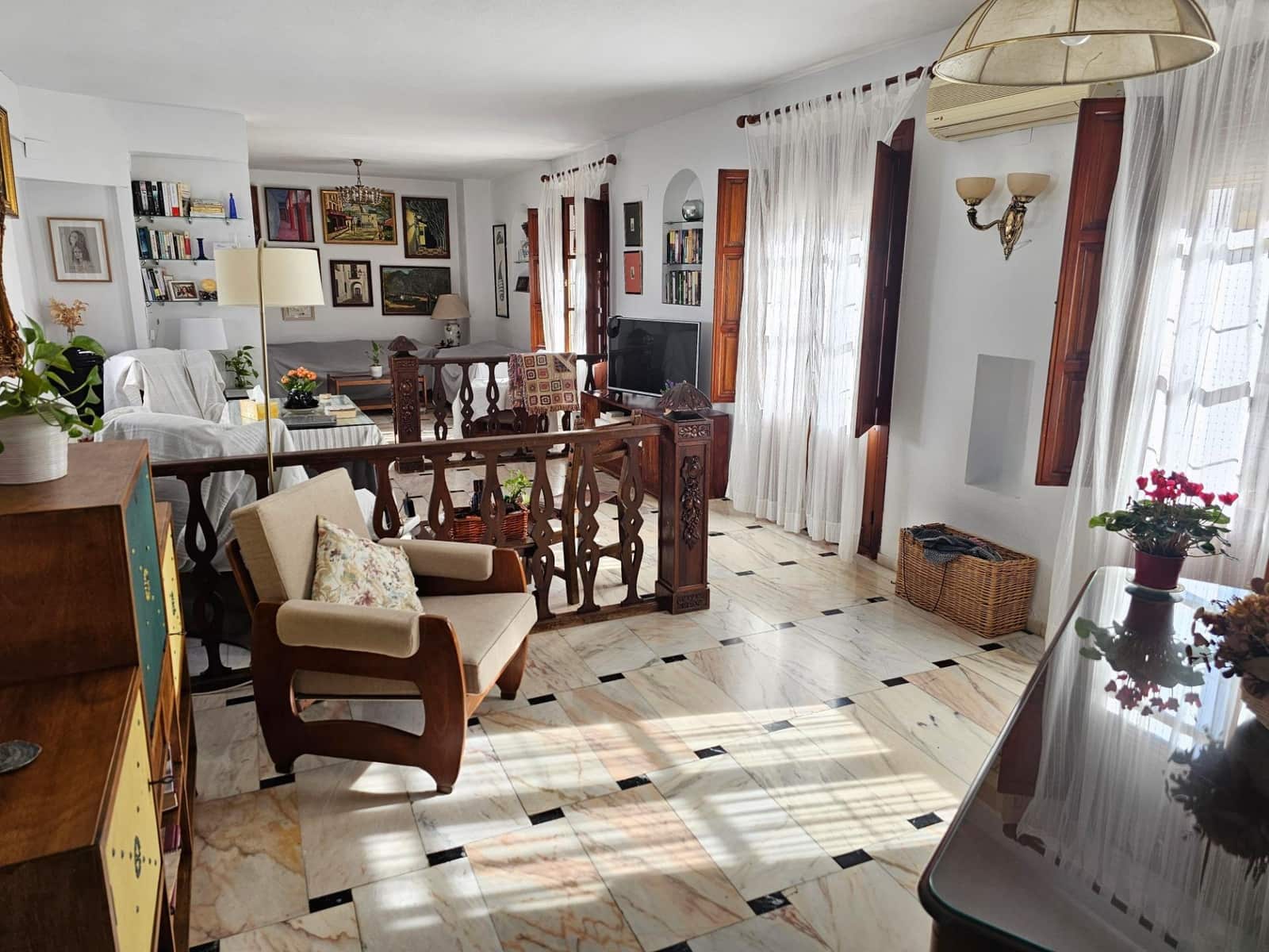 10 soveværelse Byhus til salg i Cordoba by - € 649.000 (Ref: 9359947)