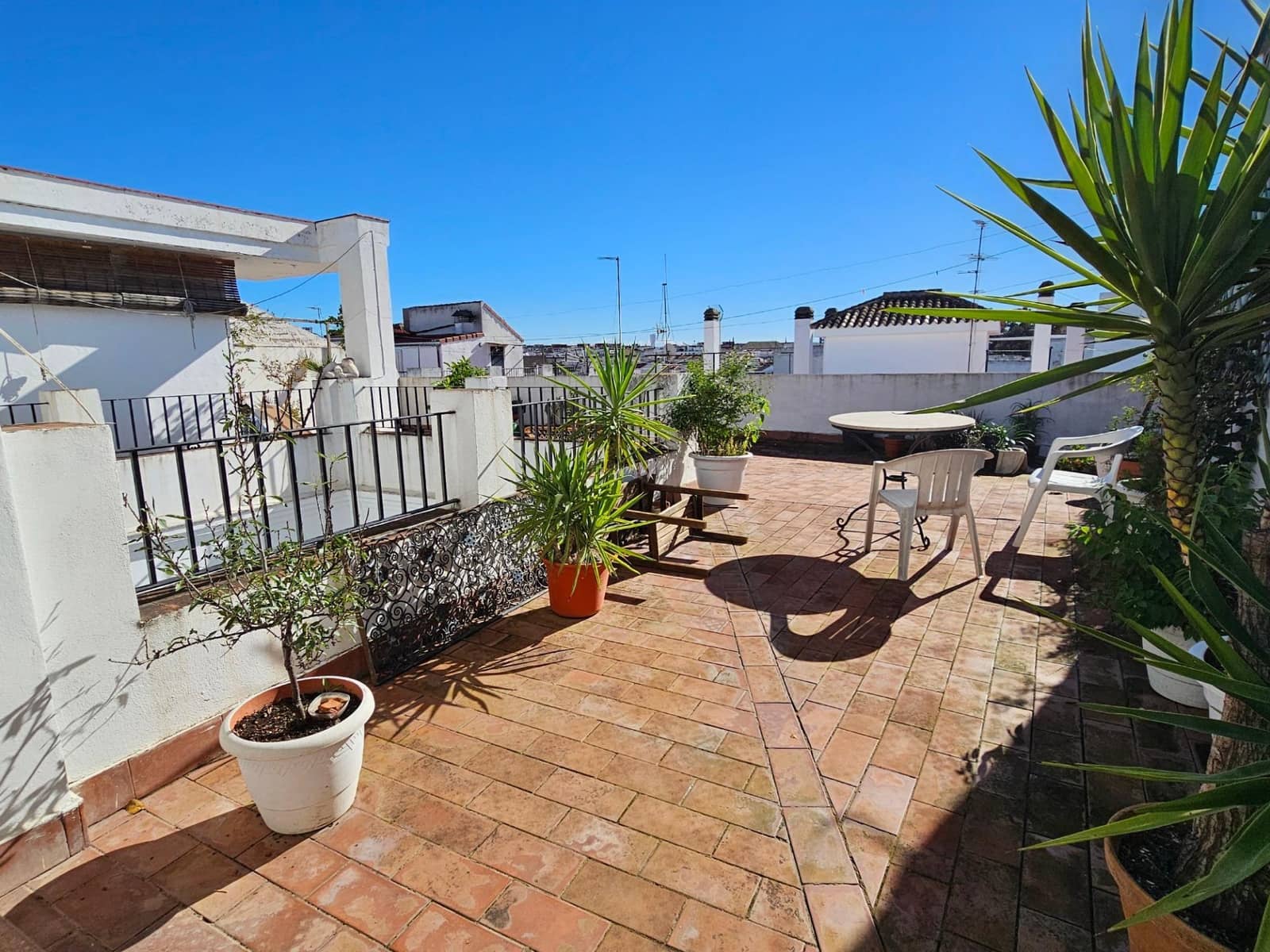 10 soveværelse Byhus til salg i Cordoba by - € 649.000 (Ref: 9359947)