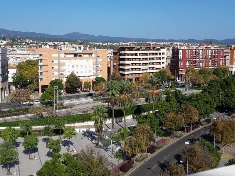 Garage te koop in Cordoba stad - € 15.000 (Ref: 9359948)