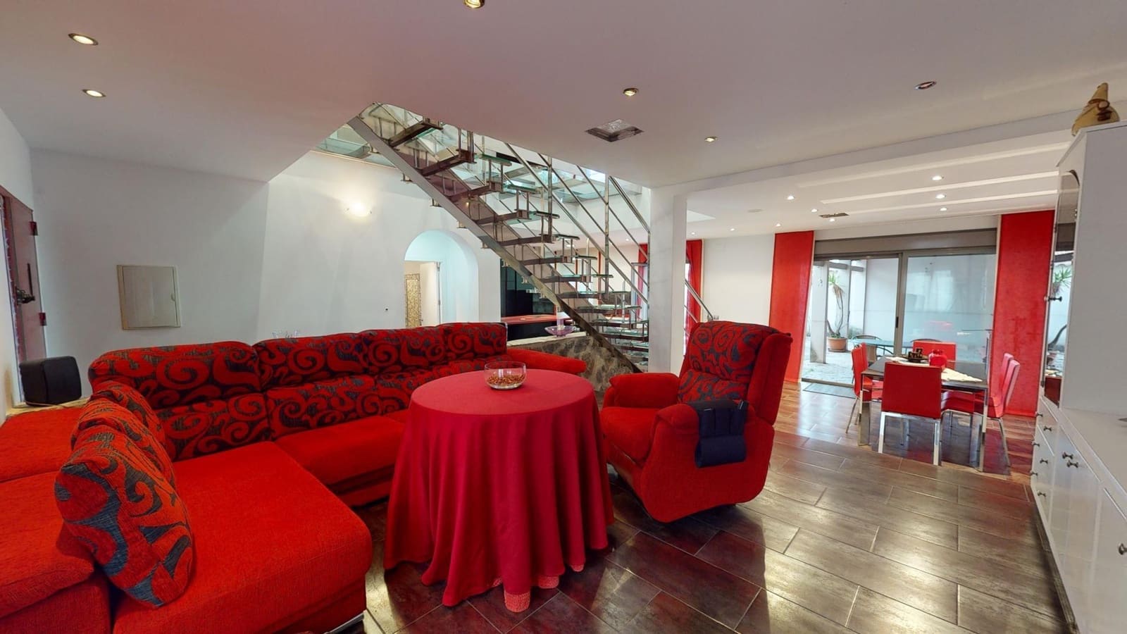 4 soverom Rekkehus til salgs i La Carlota med svømmebasseng garasje - € 180 000 (Ref: 9359952)