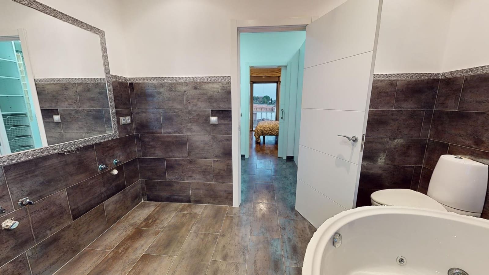 4 soverom Rekkehus til salgs i La Carlota med svømmebasseng garasje - € 180 000 (Ref: 9359952)