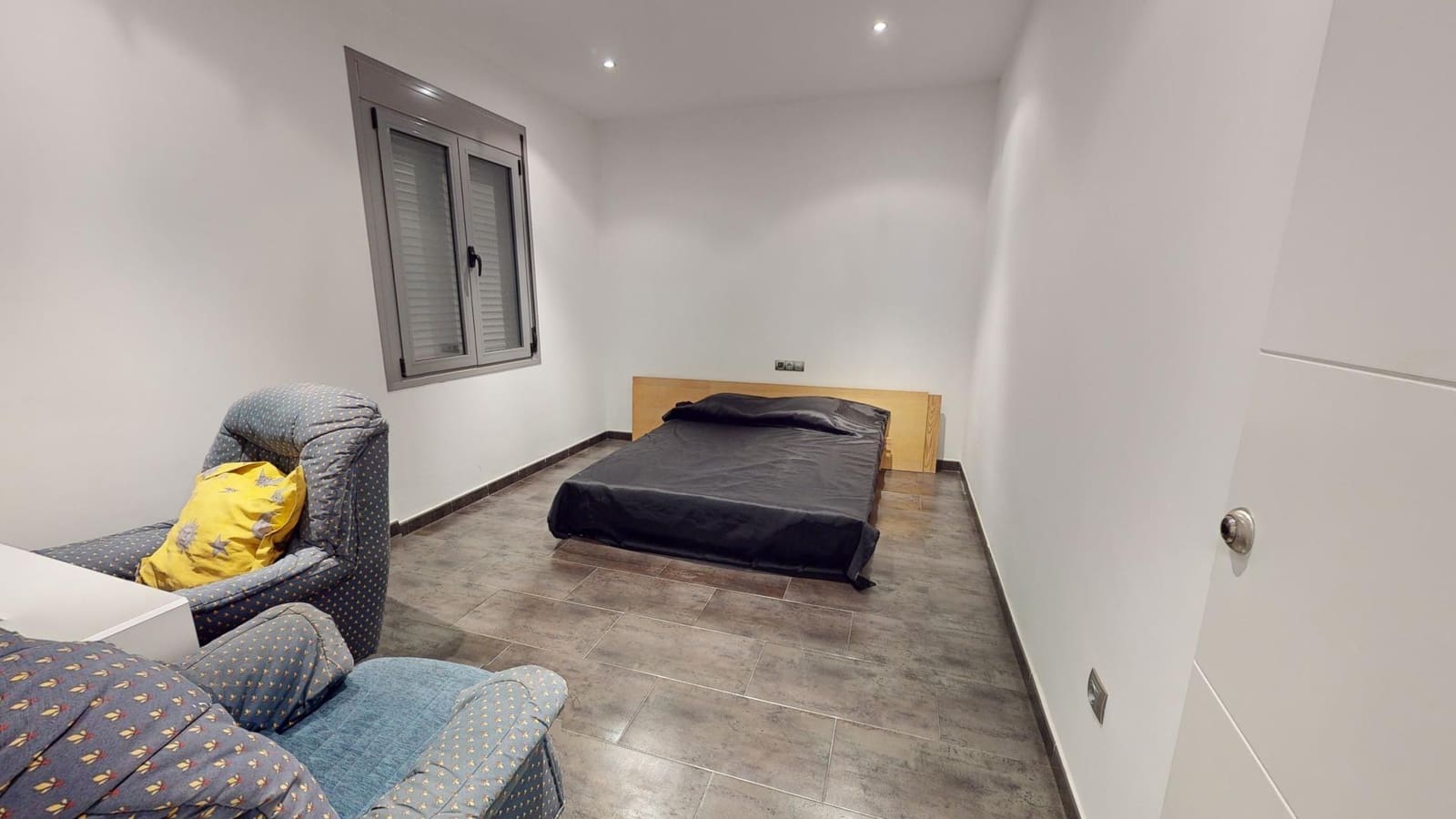 4 soverom Rekkehus til salgs i La Carlota med svømmebasseng garasje - € 180 000 (Ref: 9359952)