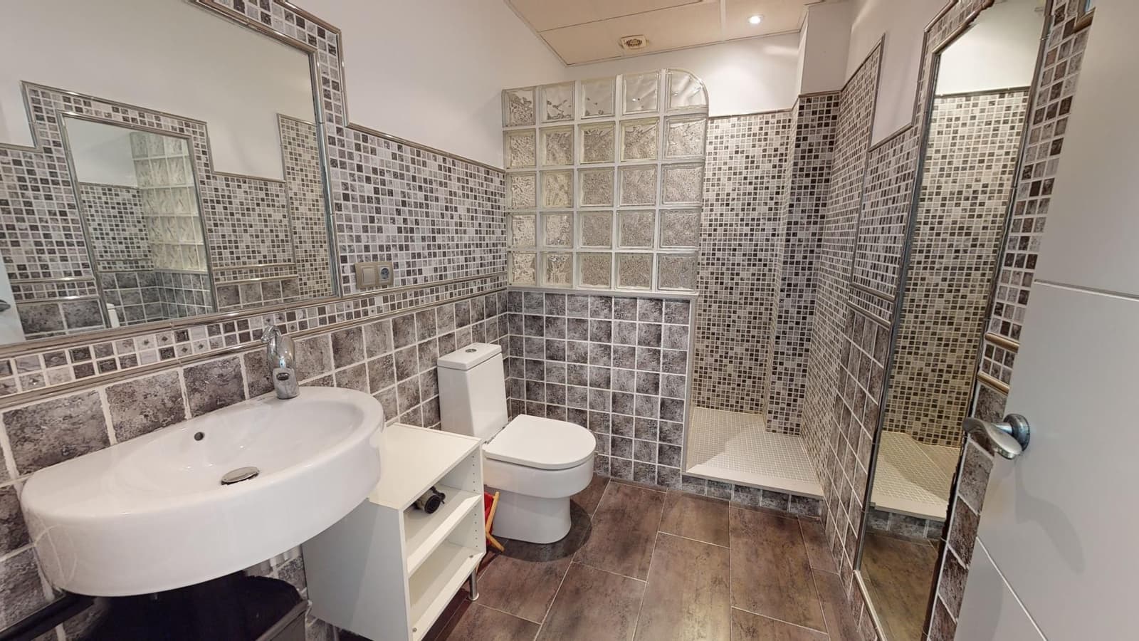 4 soverom Rekkehus til salgs i La Carlota med svømmebasseng garasje - € 180 000 (Ref: 9359952)