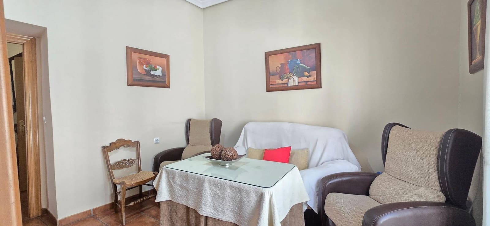 8 soveværelse Byhus til salg i Cordoba by - € 460.000 (Ref: 9359954)