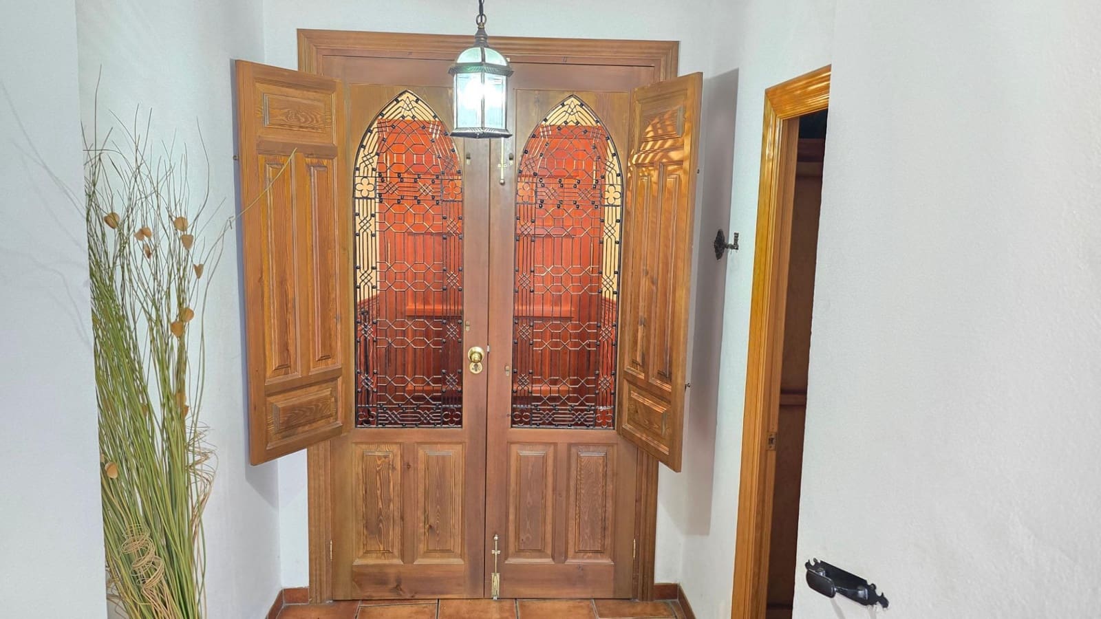 8 soveværelse Byhus til salg i Cordoba by - € 460.000 (Ref: 9359954)