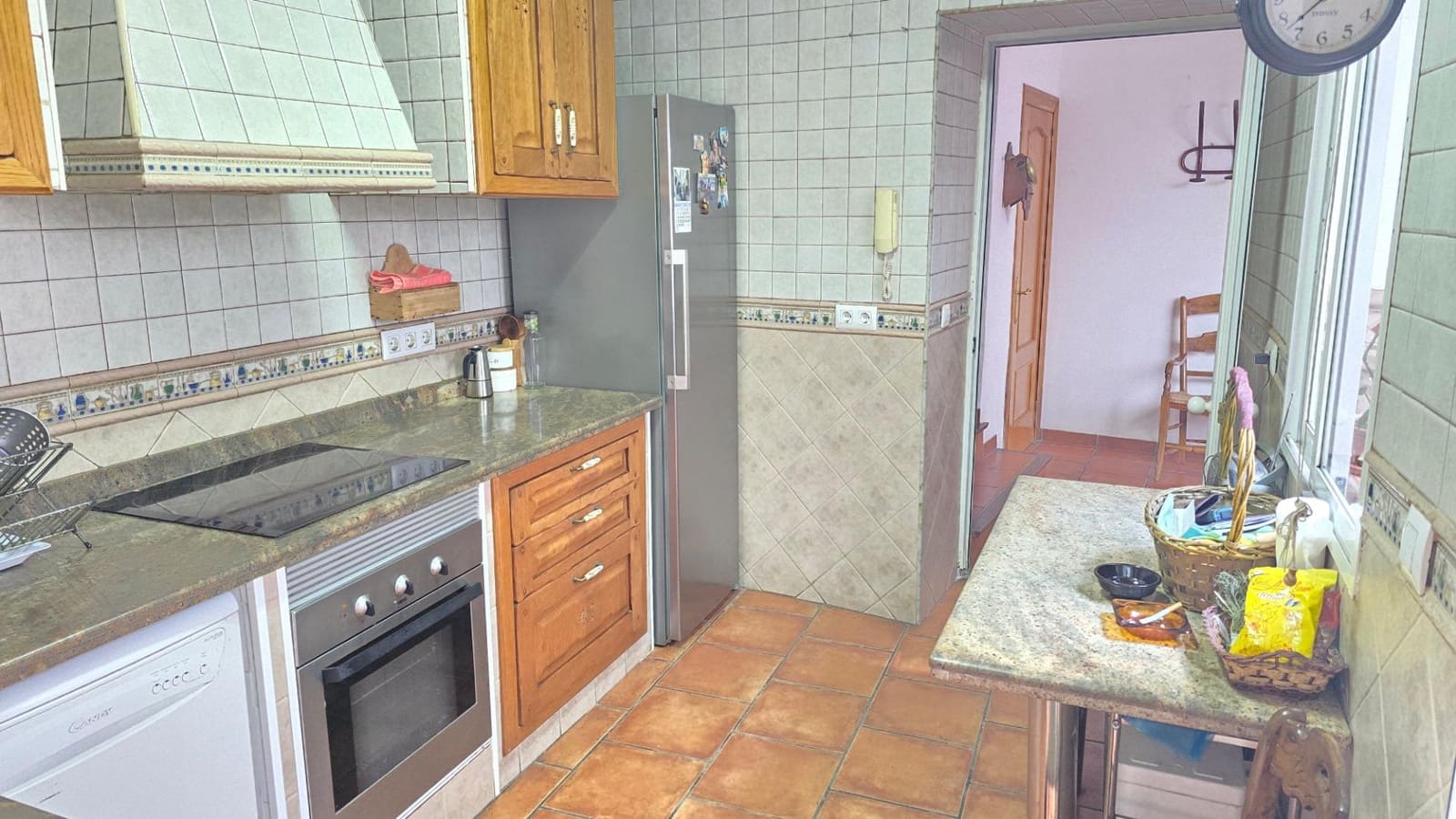 8 soveværelse Byhus til salg i Cordoba by - € 460.000 (Ref: 9359954)