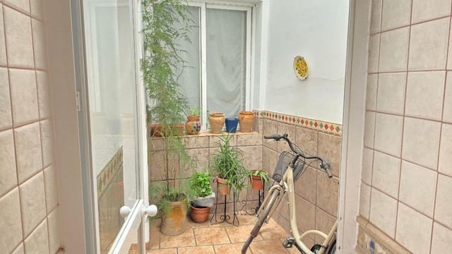 8 sypialnia Dom na sprzedaż w Ollerías, Miasto Kordoba - 460 000 € (Ref: 9359954)