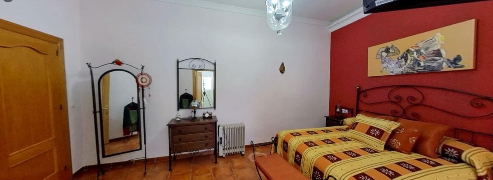 8 soveværelse Byhus til salg i Cordoba by - € 460.000 (Ref: 9359954)