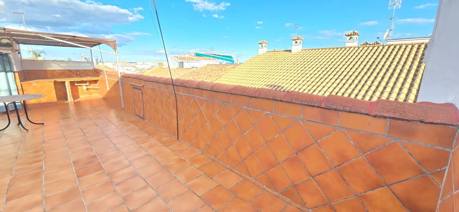 8 soveværelse Byhus til salg i Cordoba by - € 460.000 (Ref: 9359954)