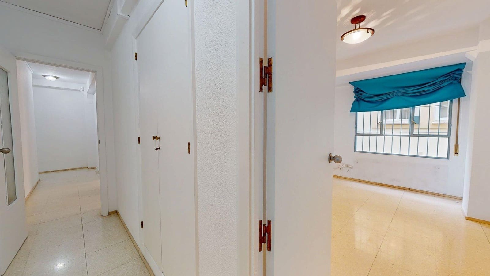 5 camera da letto Appartamento in vendita in Cordova citta - 250.000 € (Rif: 9359958)