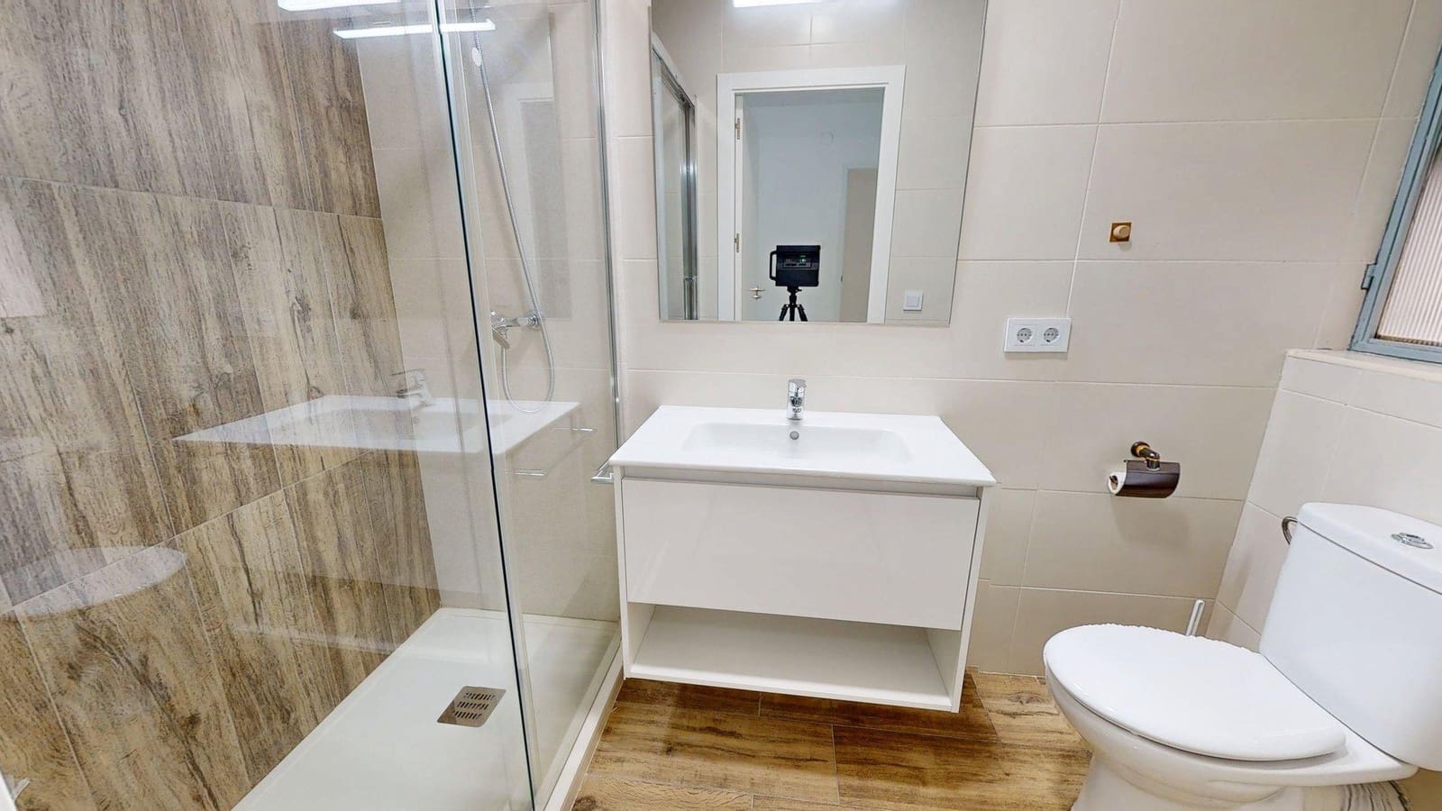 5 camera da letto Appartamento in vendita in Cordova citta - 250.000 € (Rif: 9359958)