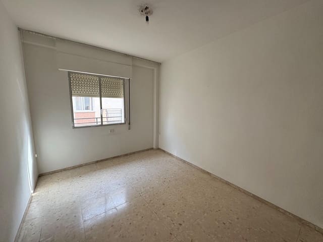 4 camera da letto Appartamento in vendita in Centro, Cordova città - 180.000 € (Rif: 9359961)