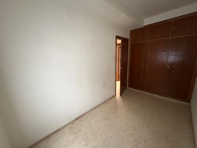 4 camera da letto Appartamento in vendita in Centro, Cordova città - 180.000 € (Rif: 9359961)