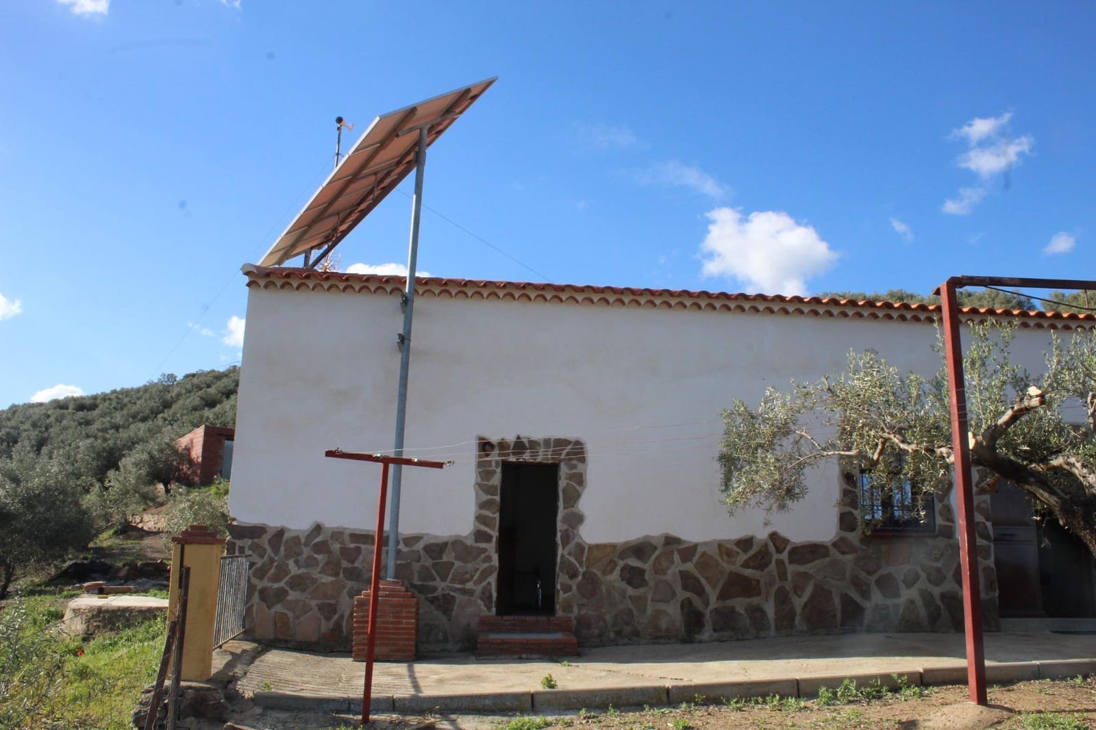 5 soveværelse Finca/Landehus til salg i Pozoblanco med swimmingpool garage - € 160.000 (Ref: 9359965)