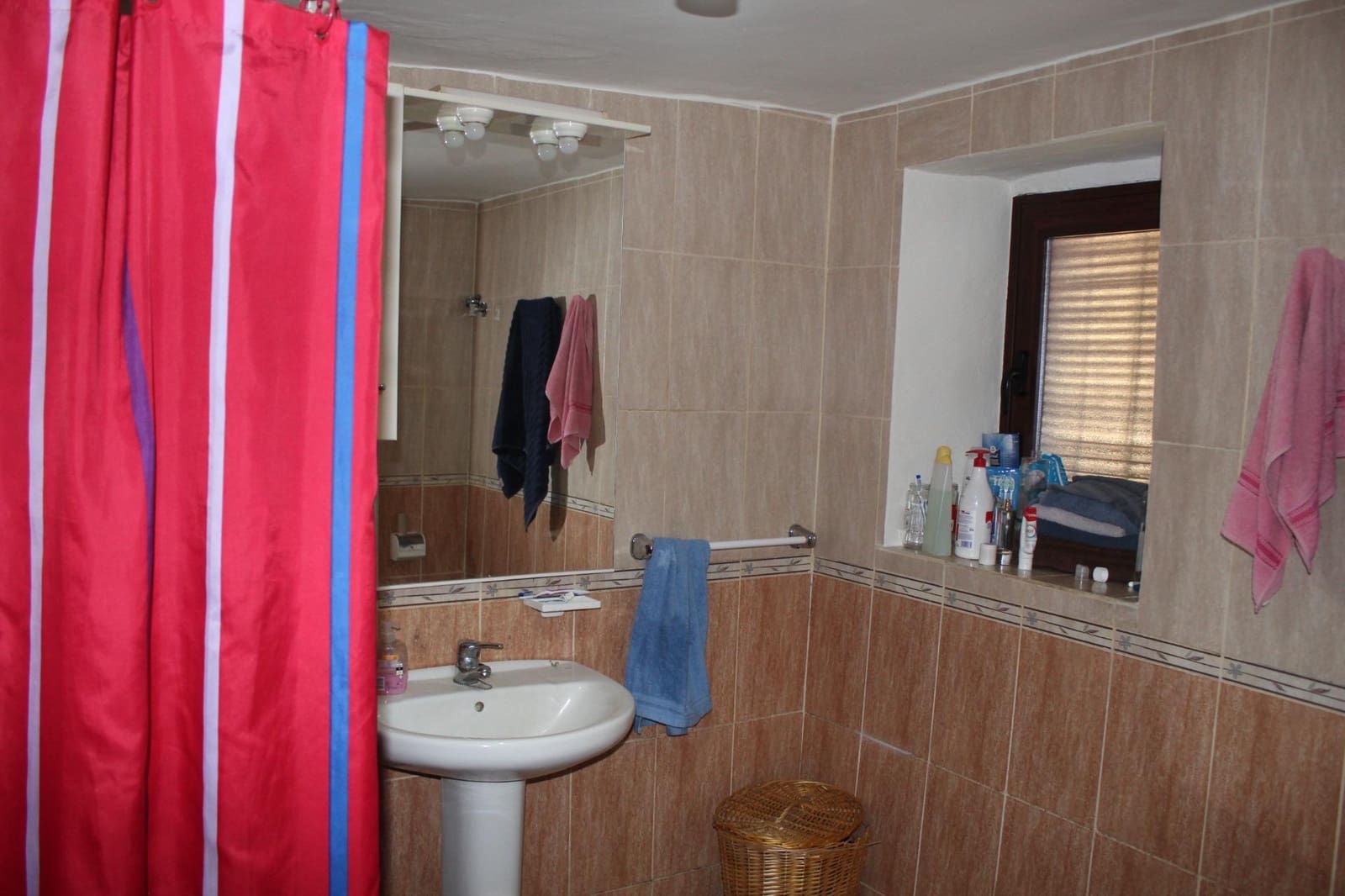 5 soveværelse Finca/Landehus til salg i Pozoblanco med swimmingpool garage - € 160.000 (Ref: 9359965)