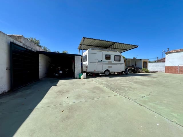 3 soveværelse Villa til salg i Córdoba by med swimmingpool garage - € 165.000 (Ref: 9359968)