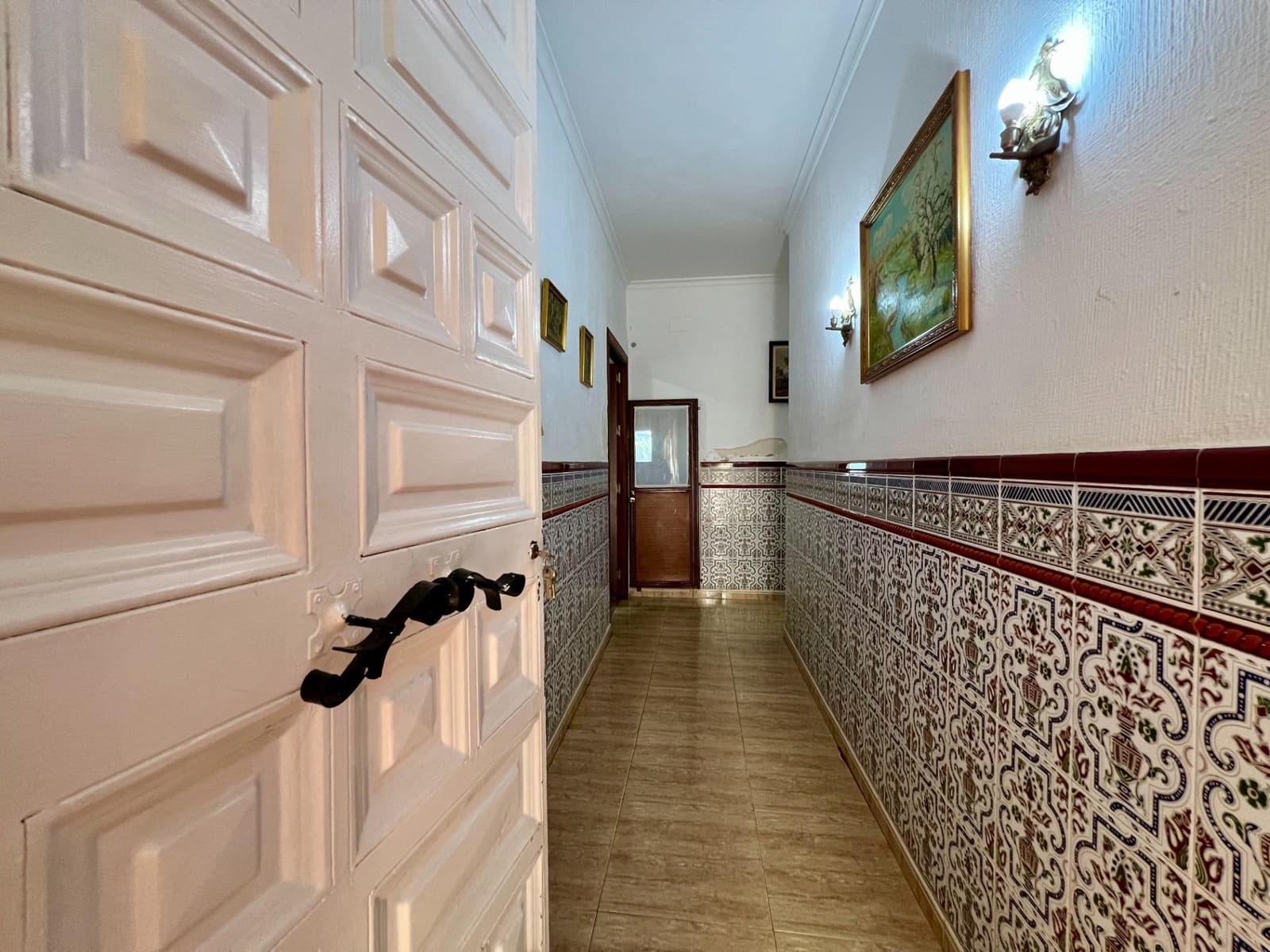 3 soveværelse Villa til salg i Cordoba by med swimmingpool garage - € 165.000 (Ref: 9359968)