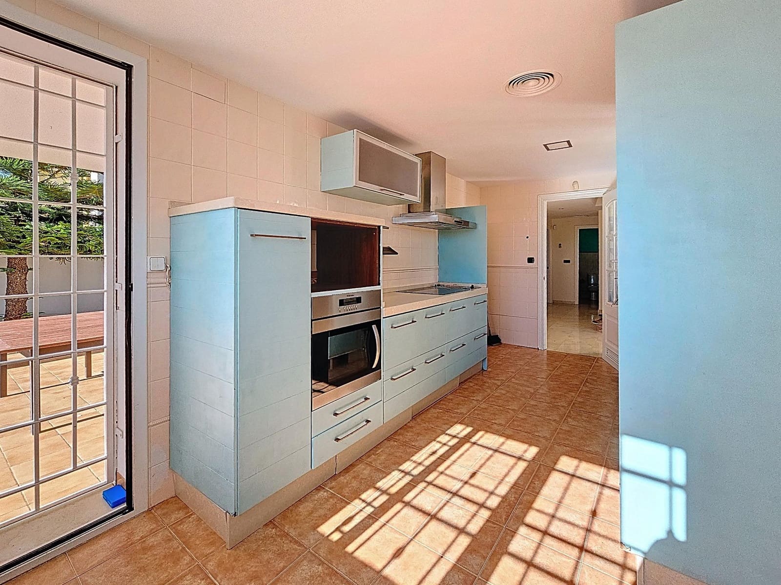 4 Zimmer Villa zu verkaufen in Cordoba Stadt mit Pool - 440.000 € (Ref: 9359969)