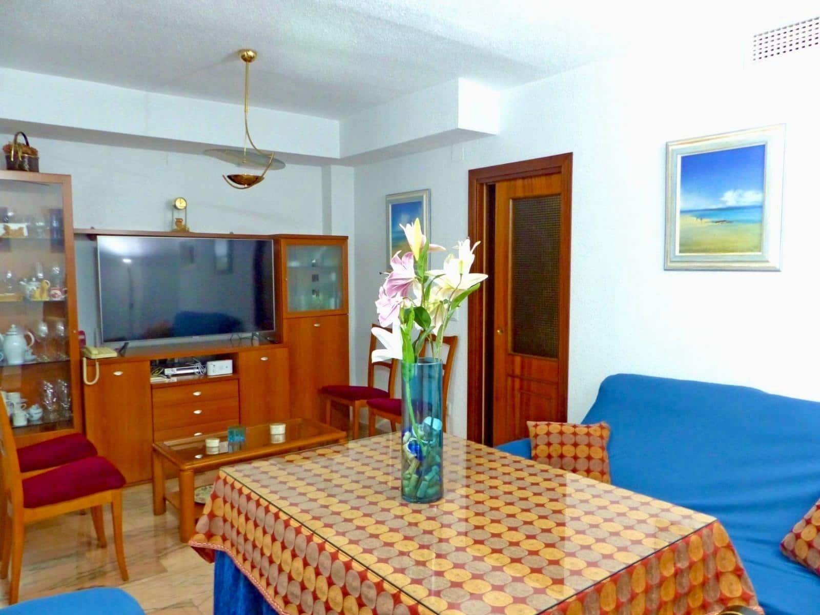 4 soveværelse Lejlighed til salg i Cordoba by - € 204.000 (Ref: 9359974)