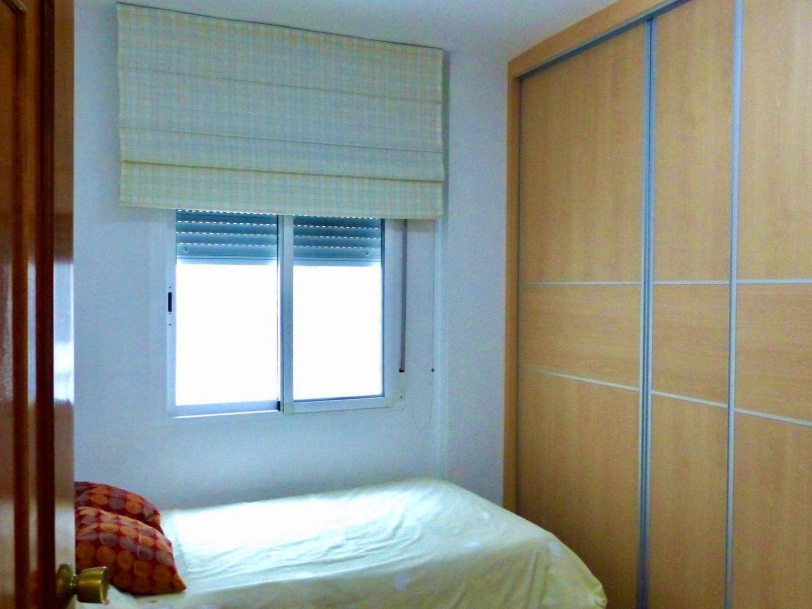 4 soveværelse Lejlighed til salg i Cordoba by - € 204.000 (Ref: 9359974)