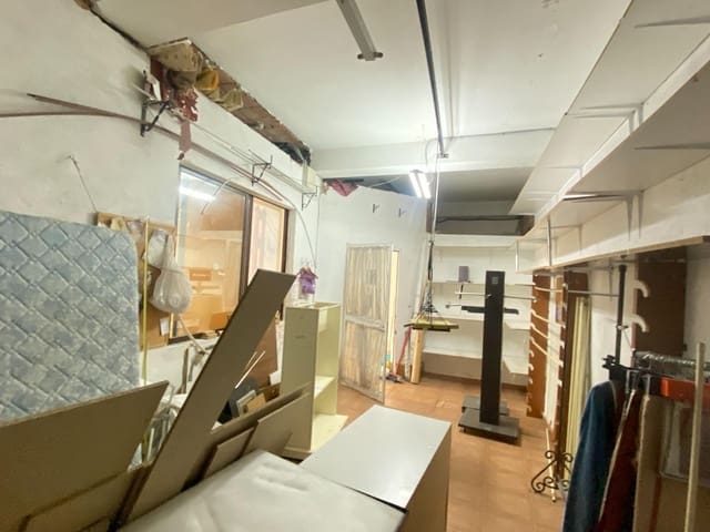 Kaupallinen vuokrattavana paikassa Viñuela-Rescatado, Córdoba kaupunki - 700 € (Ref: 9359976)