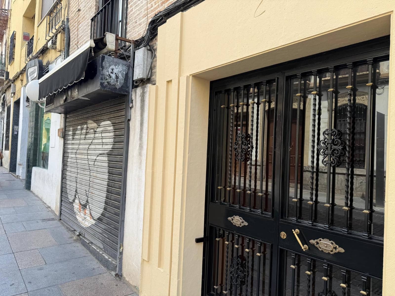 Kaupallinen myytävänä paikassa Cordoba kaupunki - 155 000 € (Ref: 9359982)