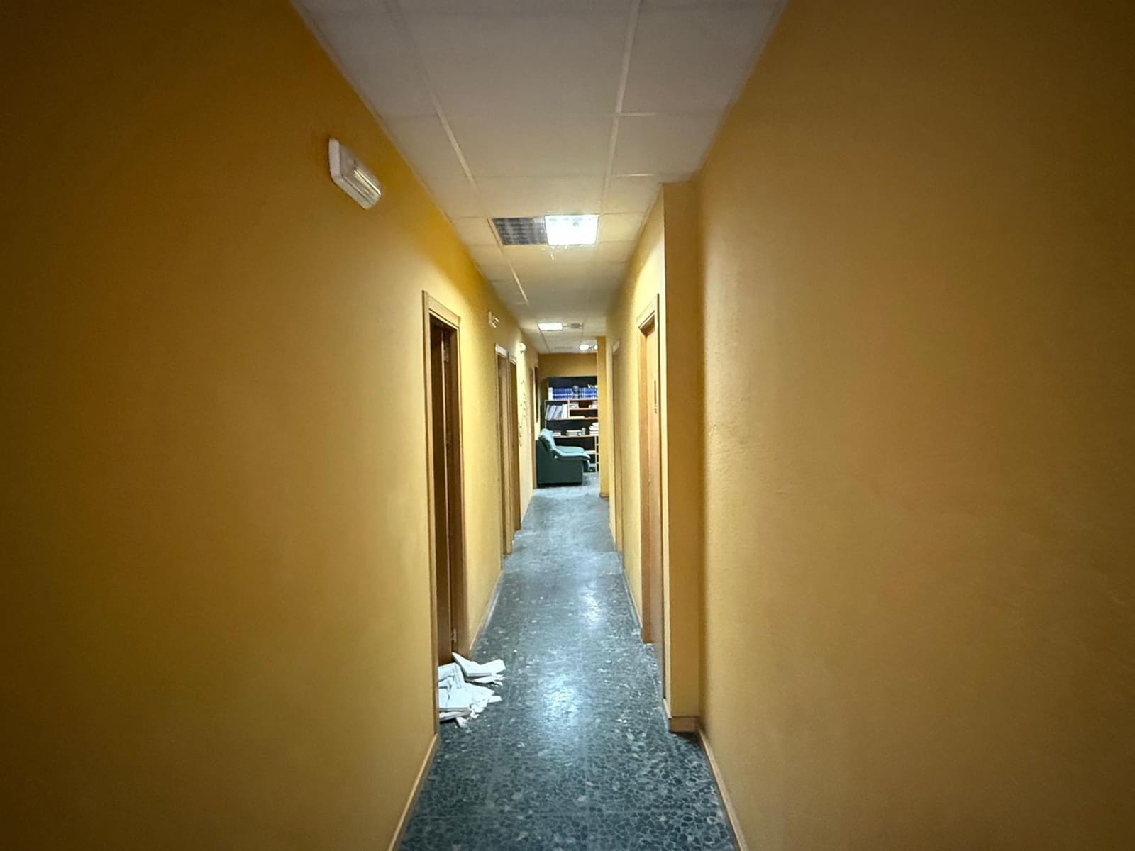 Kaupallinen myytävänä paikassa Cordoba kaupunki - 155 000 € (Ref: 9359982)