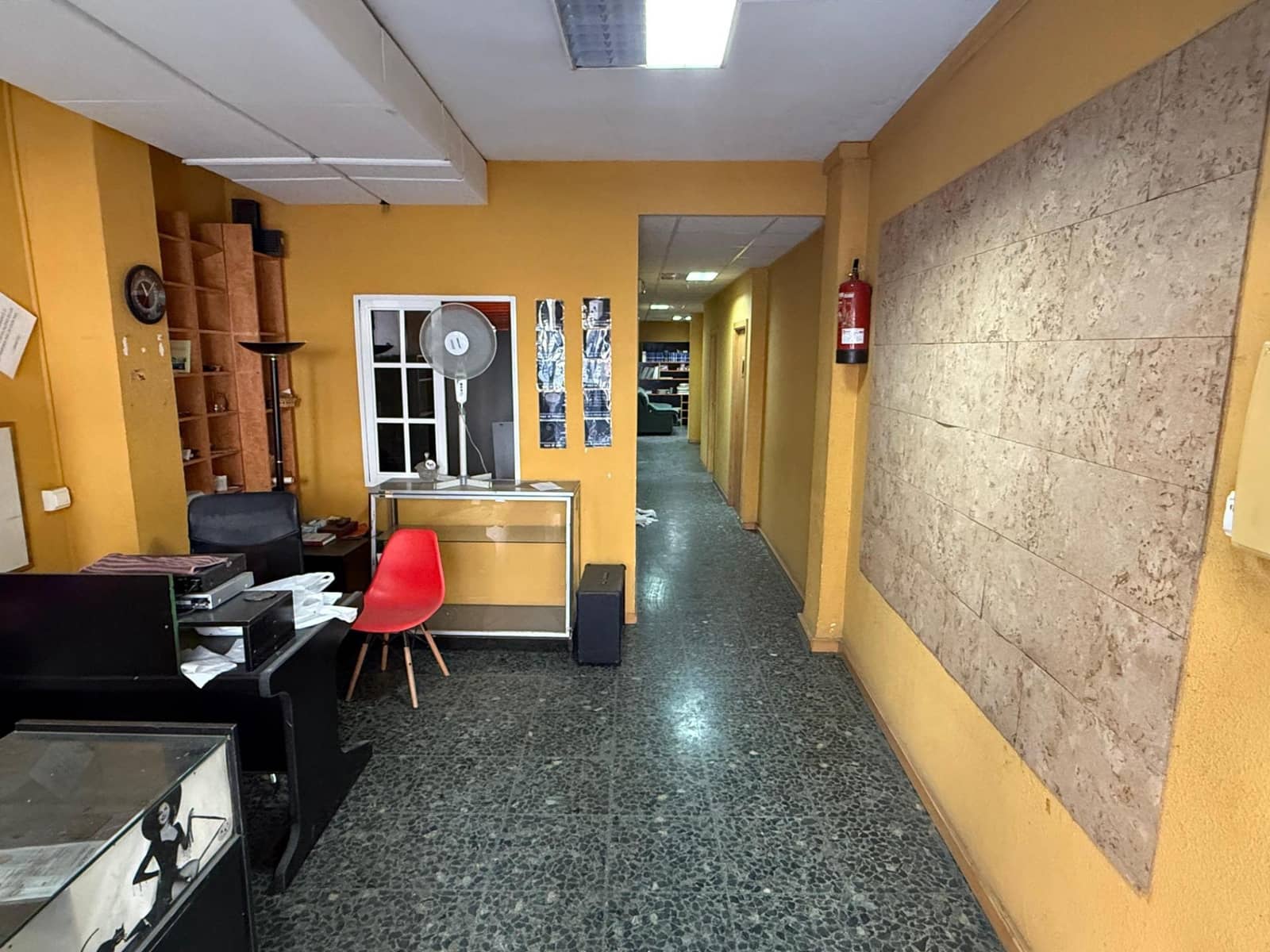 Kaupallinen myytävänä paikassa Cordoba kaupunki - 155 000 € (Ref: 9359982)