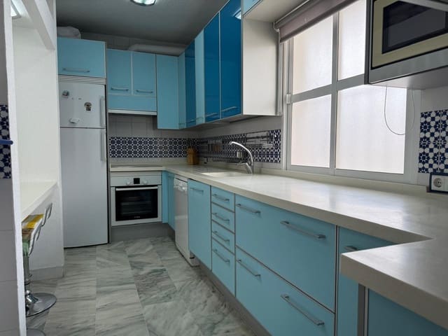 3 quarto Penthouse para venda em Fuengirola com garagem - 790 000 € (Ref: 9359995)