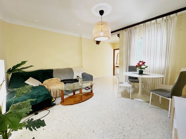 3 bedroom Flat for sale in Córdoba city - € 134,900 (Ref: 9360000)