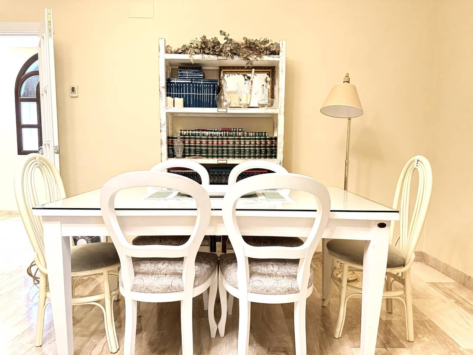 6 makuuhuone Omakotitalo myytävänä paikassa Posadas mukana 
autotalli - 348 000 € (Ref: 9360001)